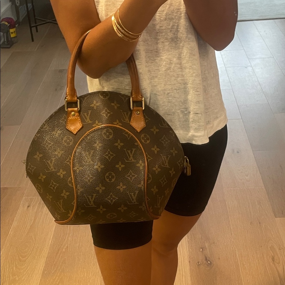 Louis Vuitton Ellipse Brown Monogram Bag MM - Picture 3 of 11